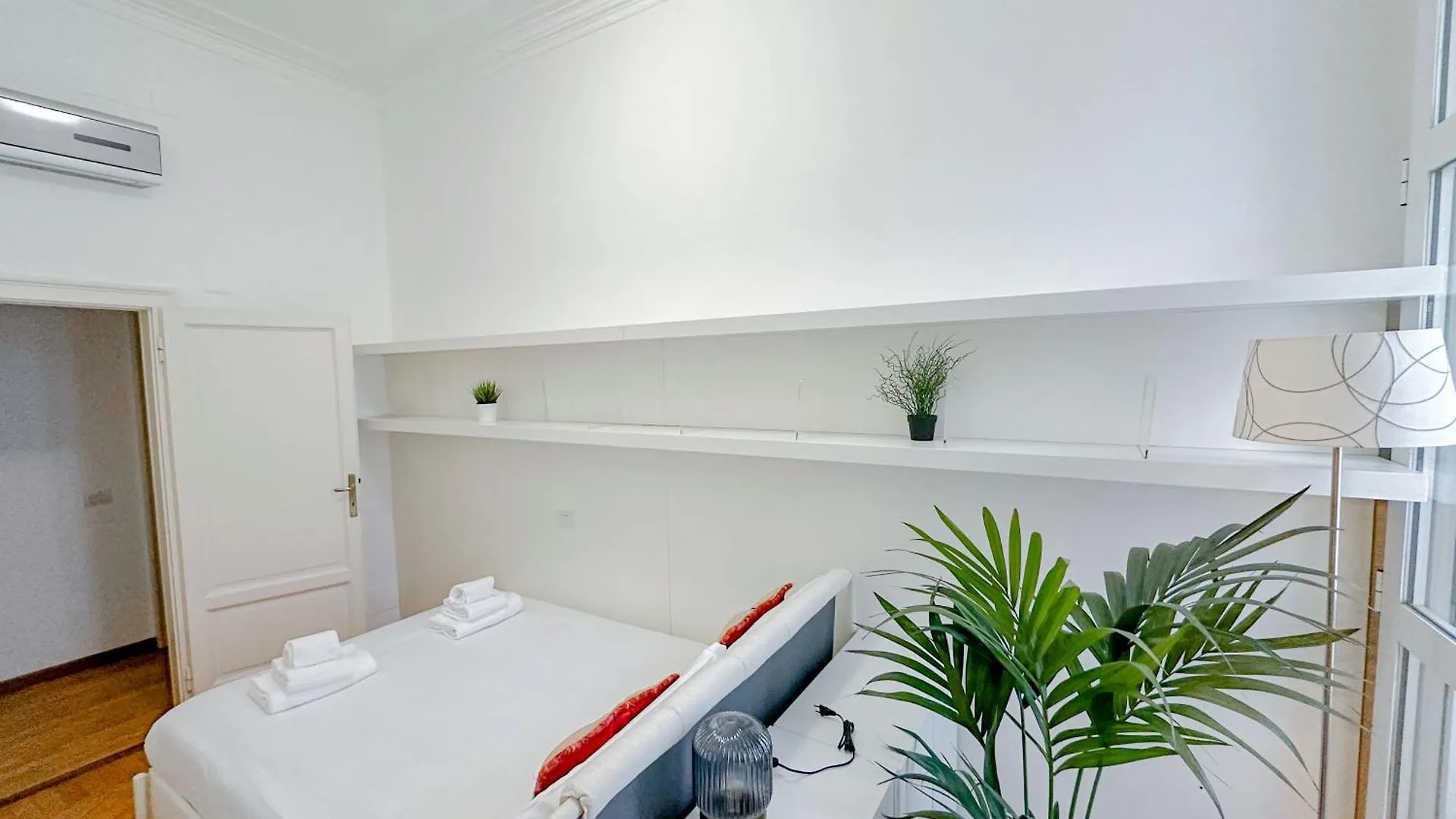 Διαμέρισμα Dell'Orso Luxury Home - 5 Mins From Montenapoleone Μιλάνο Ιταλία